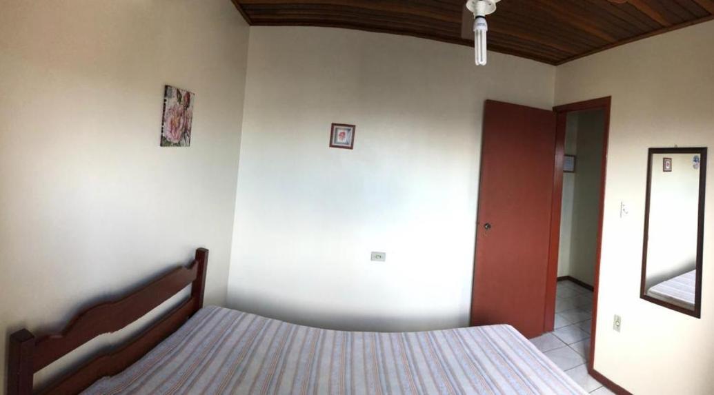 Residencial Souza - Praia Da Pinheira - Sc 帕罗卡 外观 照片