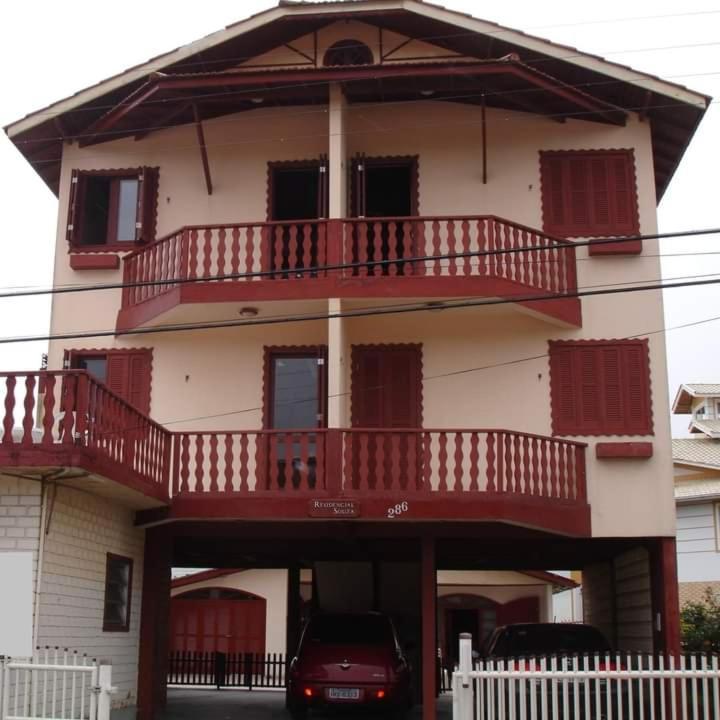 Residencial Souza - Praia Da Pinheira - Sc 帕罗卡 外观 照片