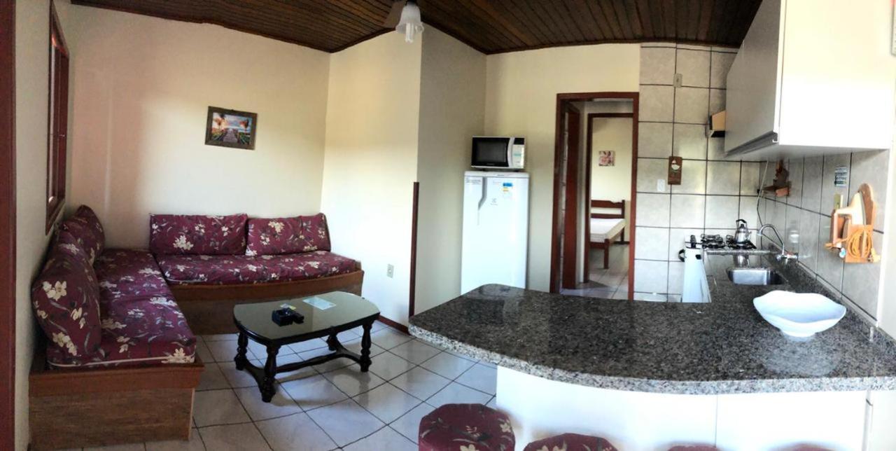 Residencial Souza - Praia Da Pinheira - Sc 帕罗卡 外观 照片